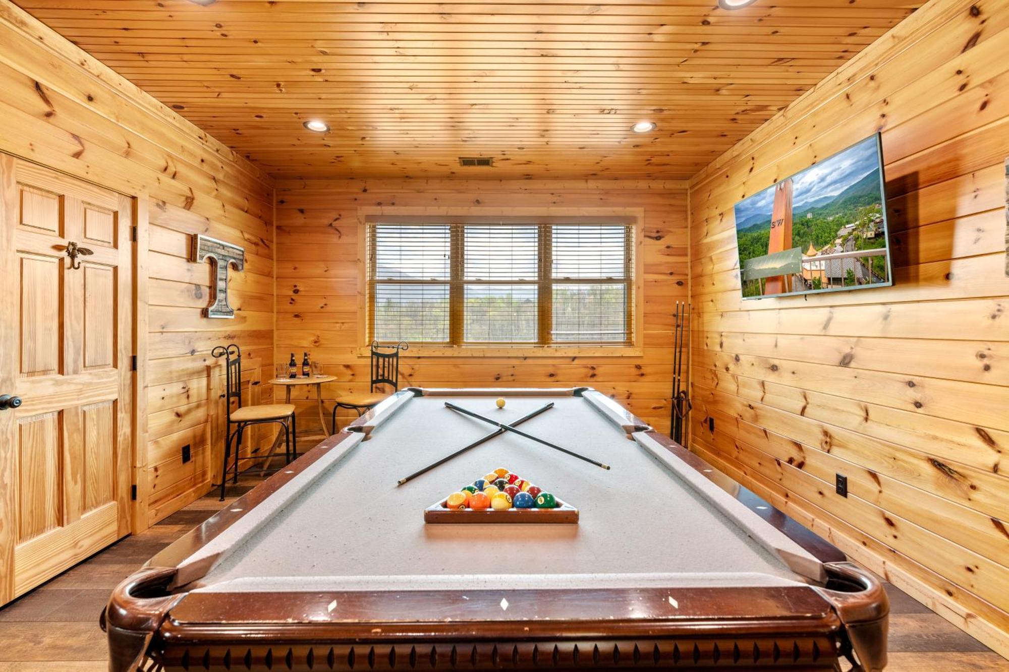 3 Lazy Bears Chalet Gatlinburg Eksteriør billede